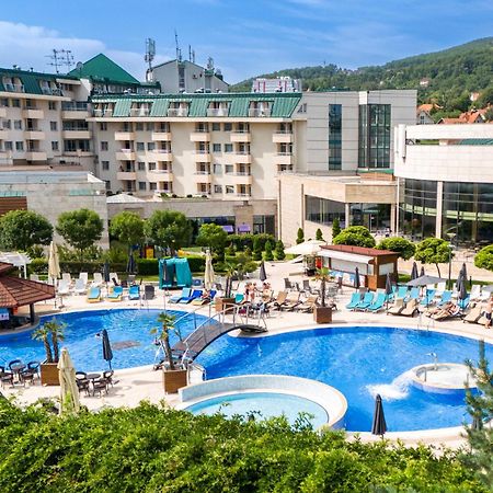 A Hoteli - Hotel Izvor Arandjelovac Exterior photo